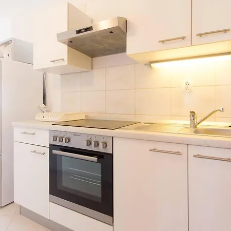 Betanija Apartment *
